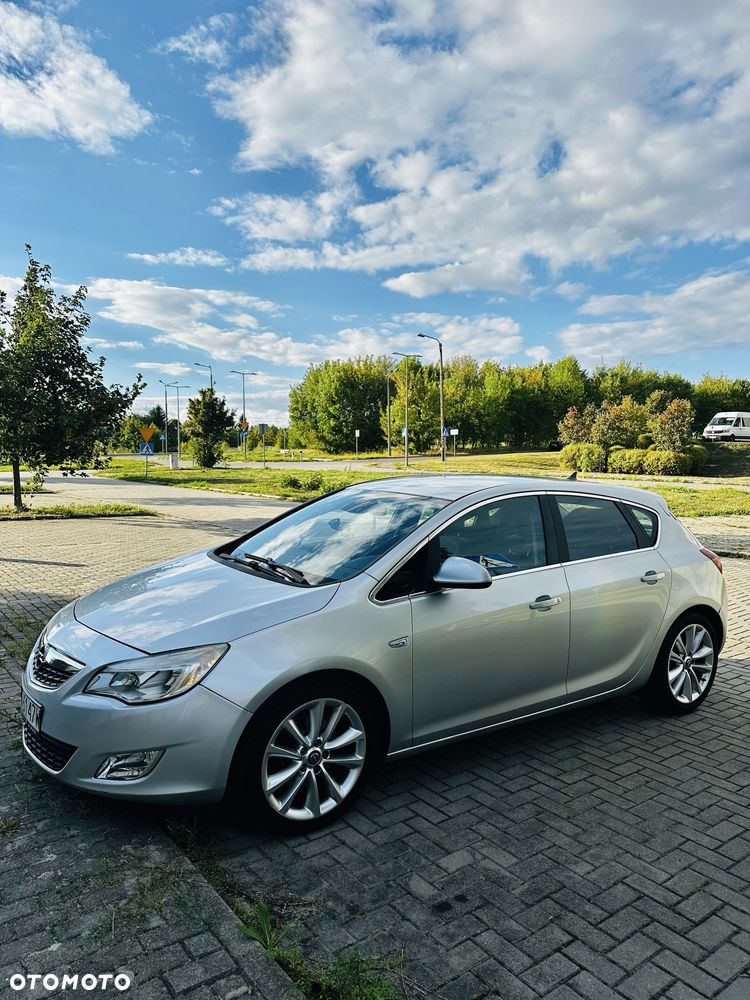 Opel Astra - 1