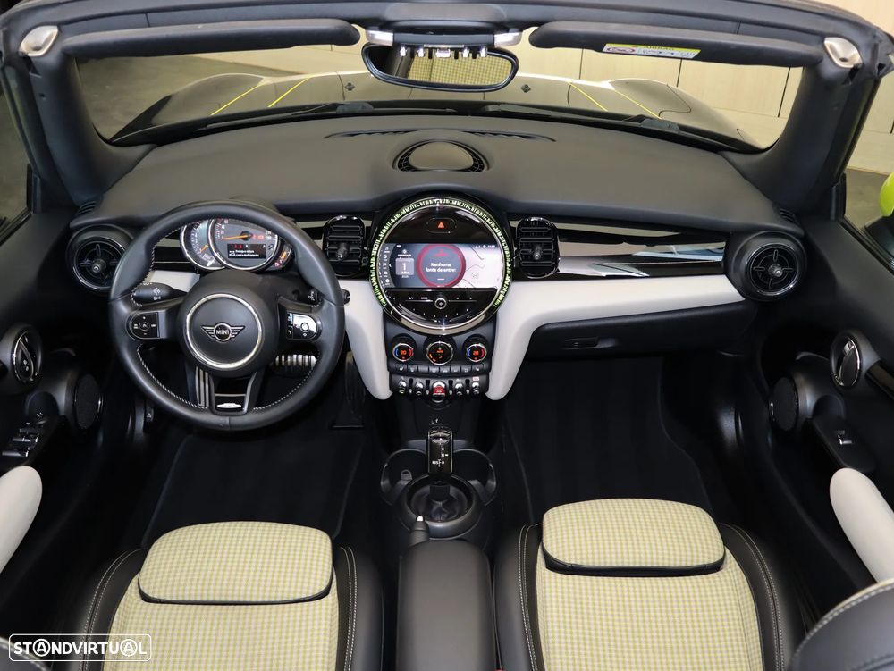 MINI Cabrio Cooper Aut. JCW - 17