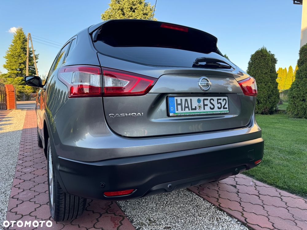 Nissan Qashqai 1.2 DIG-T N-Vision - 8