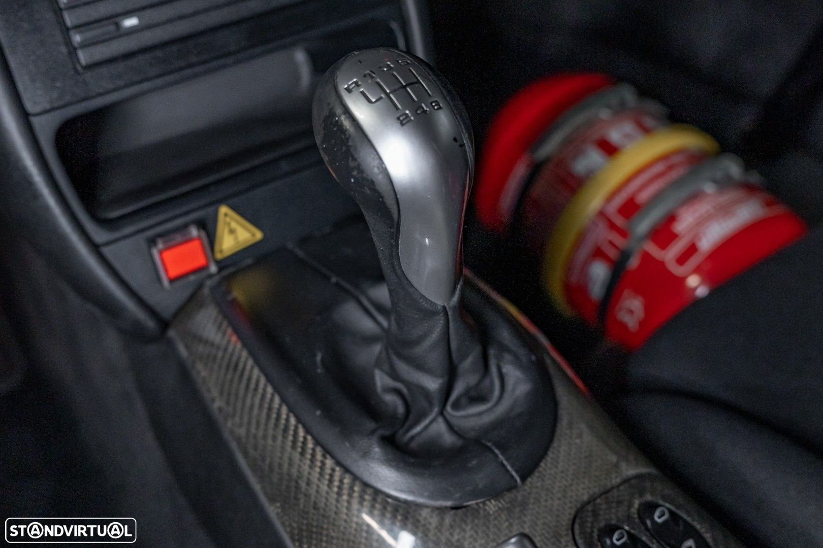 Porsche 911 Série F - 24