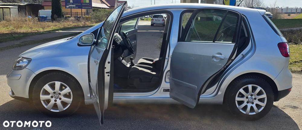 Volkswagen Golf Plus 1.6 Comfortline - 18