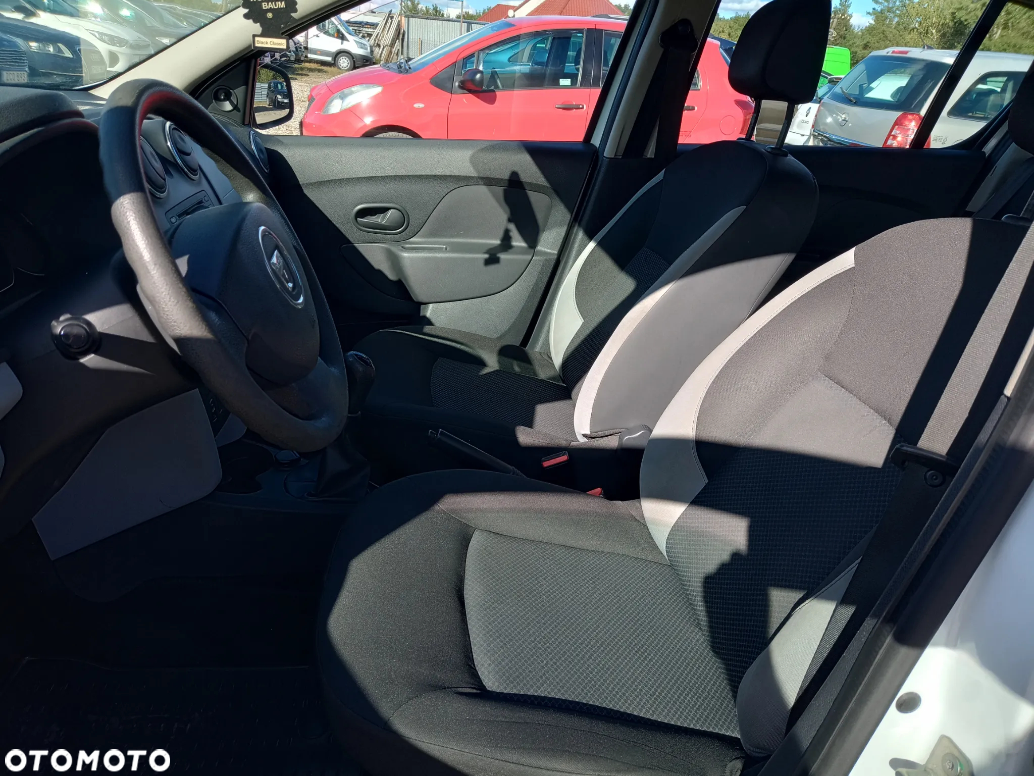 Dacia Sandero 0.9 TCe Laureate S&S - 13