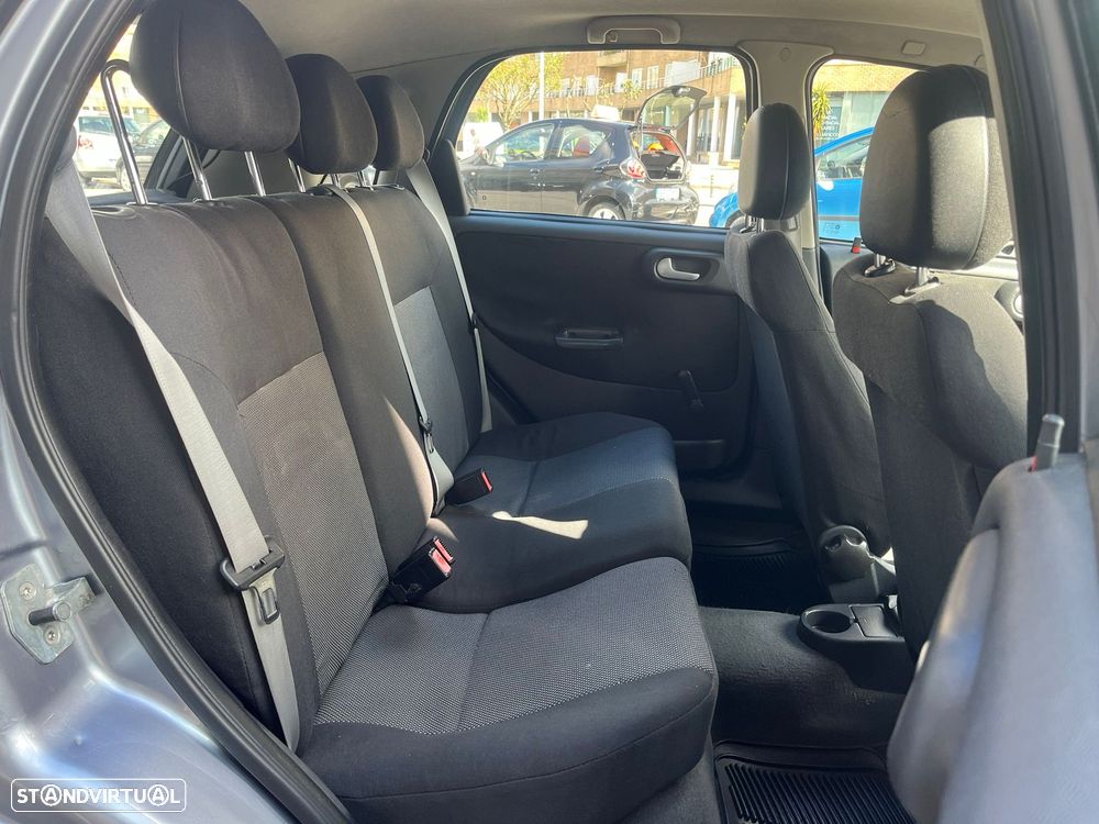 Opel Corsa 1.3 CDTi First - 11