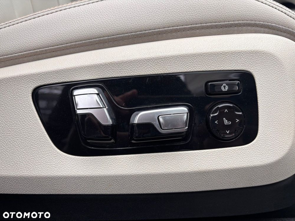 BMW X5 xDrive30d - 16