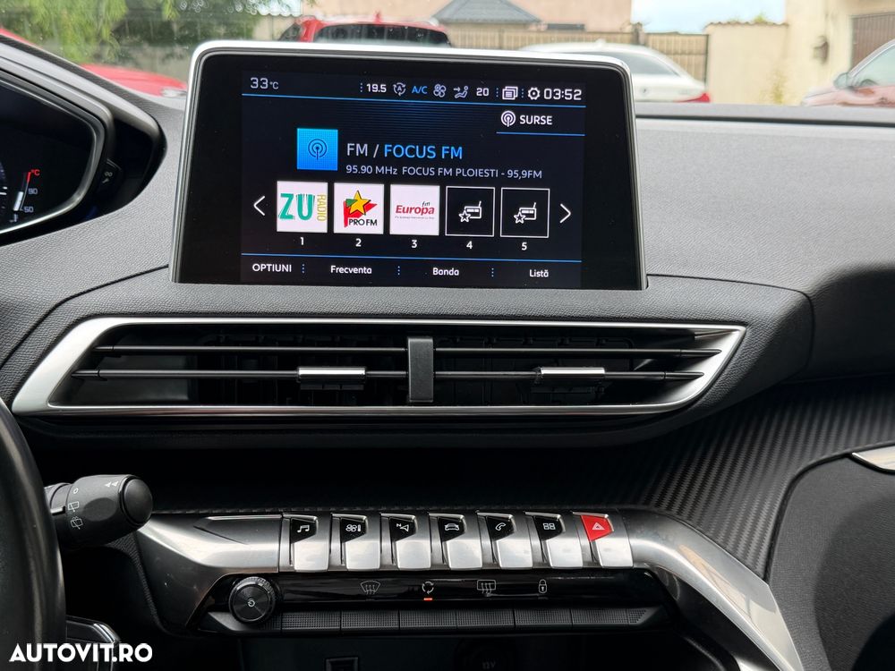 Peugeot 3008 PureTech 130 Stop & Start GPF EAT8 Active Business-Paket - 8