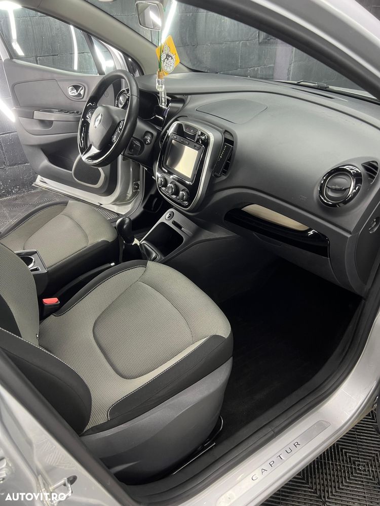 RENAULT Captur 2015 — imagine 11