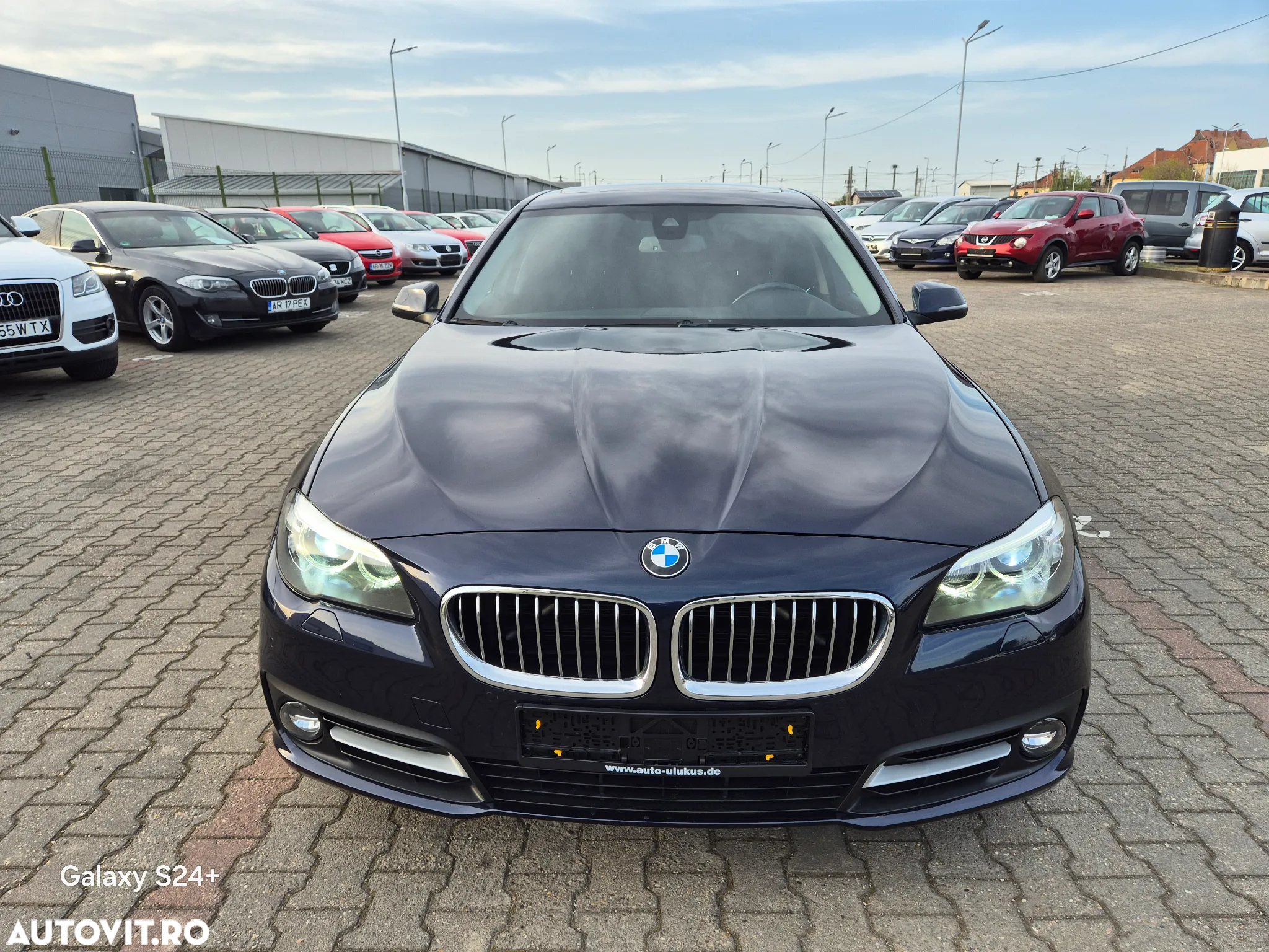 BMW Seria 5 520d xDrive AT - 10