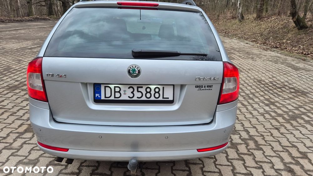 Skoda Octavia 1.6 TDI 4x4 Ambition - 4