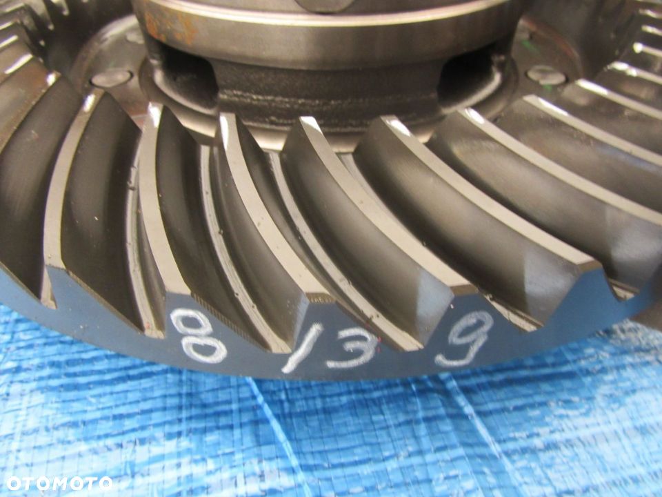 Atak talerz dyferencjał 8x39 0011478100 0011499980 Renault Claas Ares Axion Arion 620 630 640 650 - 2