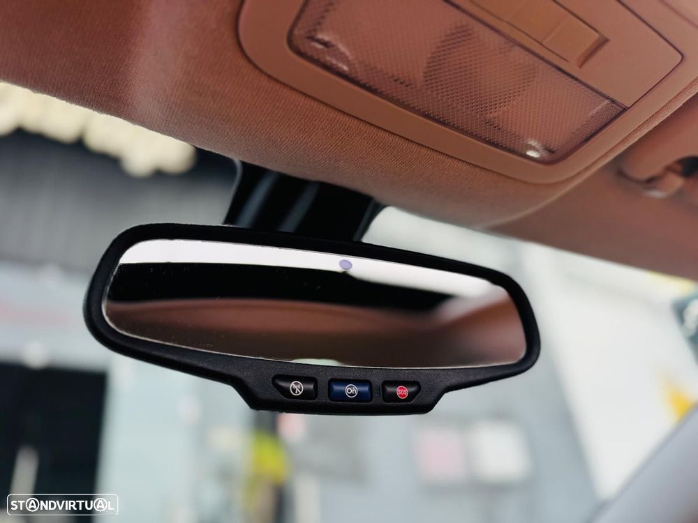 Opel Adam 1.0 T Rocks - 37