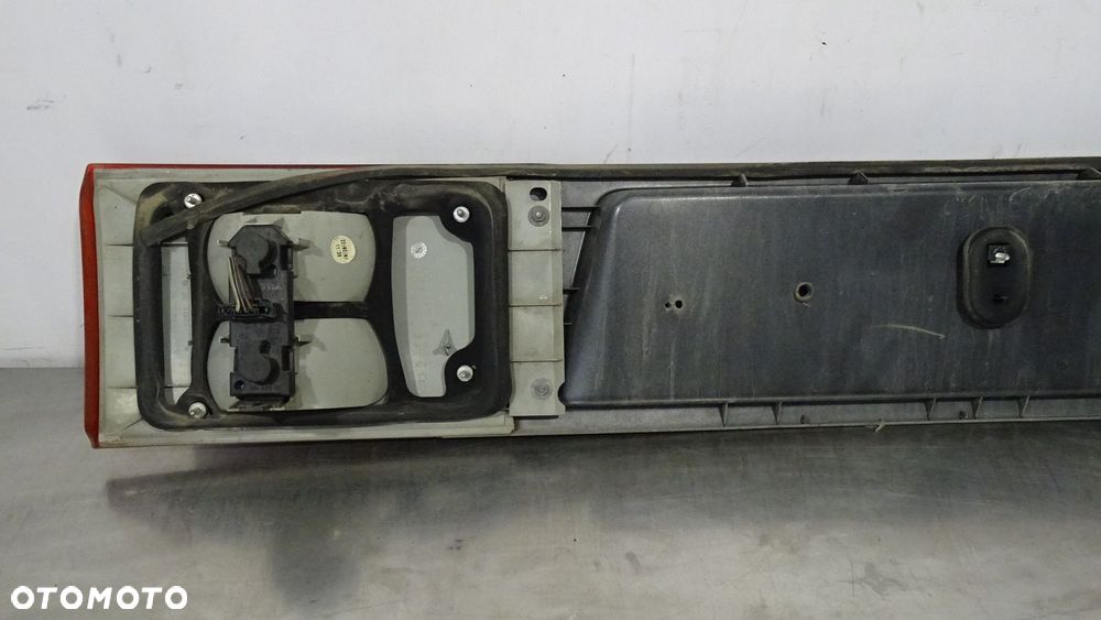 BLENDA KLAPY BAGAŻNIKA SEAT ALHAMBRA 1.9 - 6