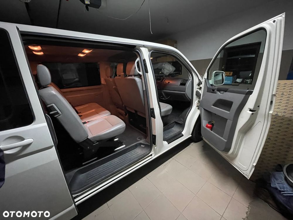 Volkswagen Caravelle L2 - 7