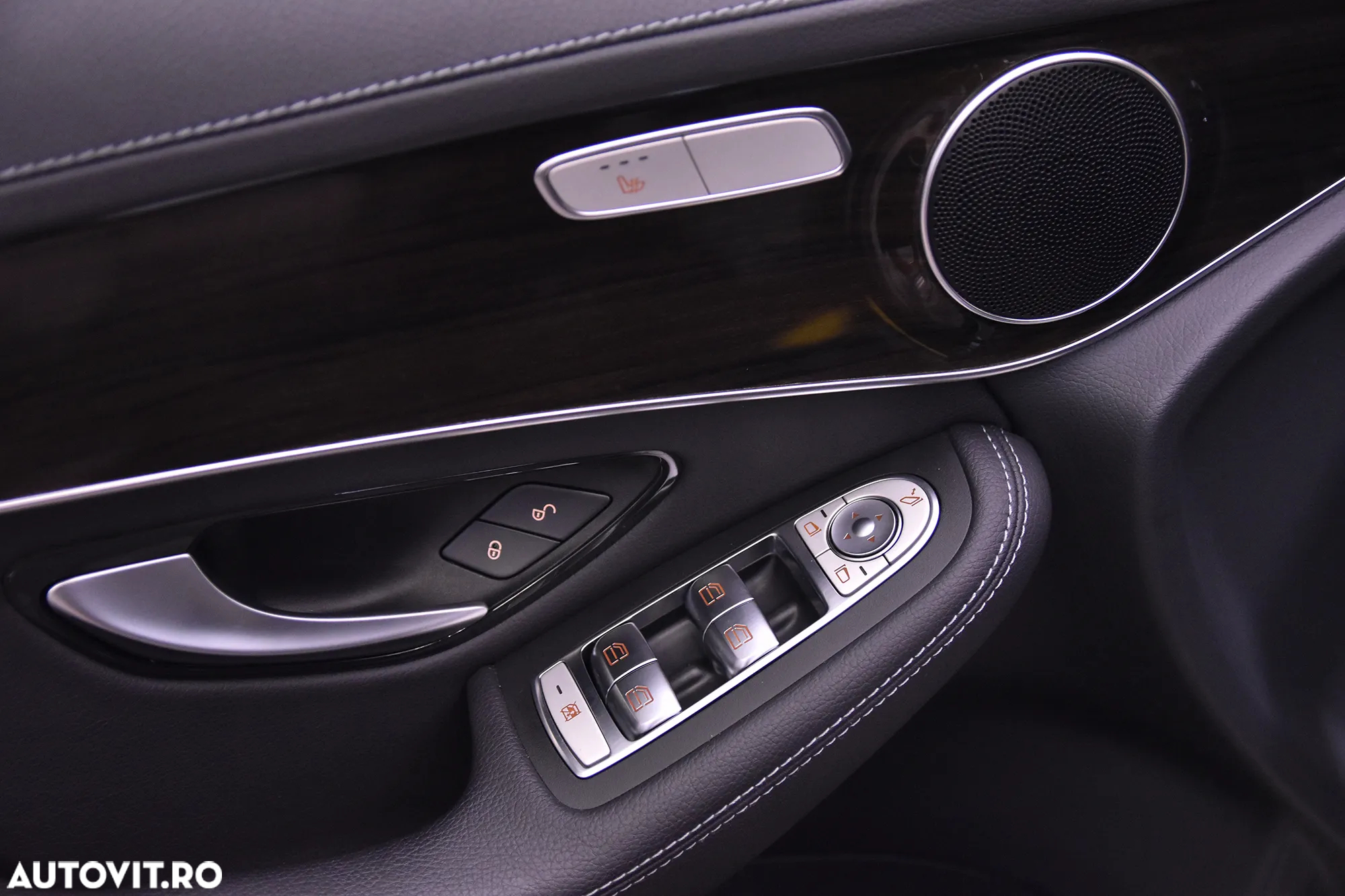 Mercedes-Benz GLC 220 d 4MATIC - 13
