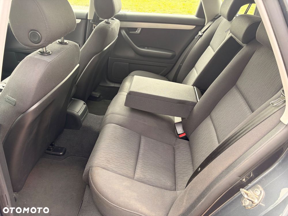 Audi A4 Avant 2.0 TDI DPF - 25