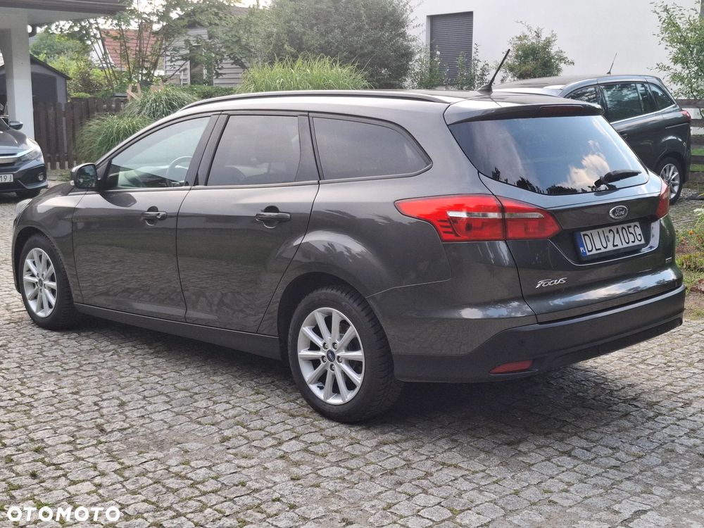 Ford Focus - 9