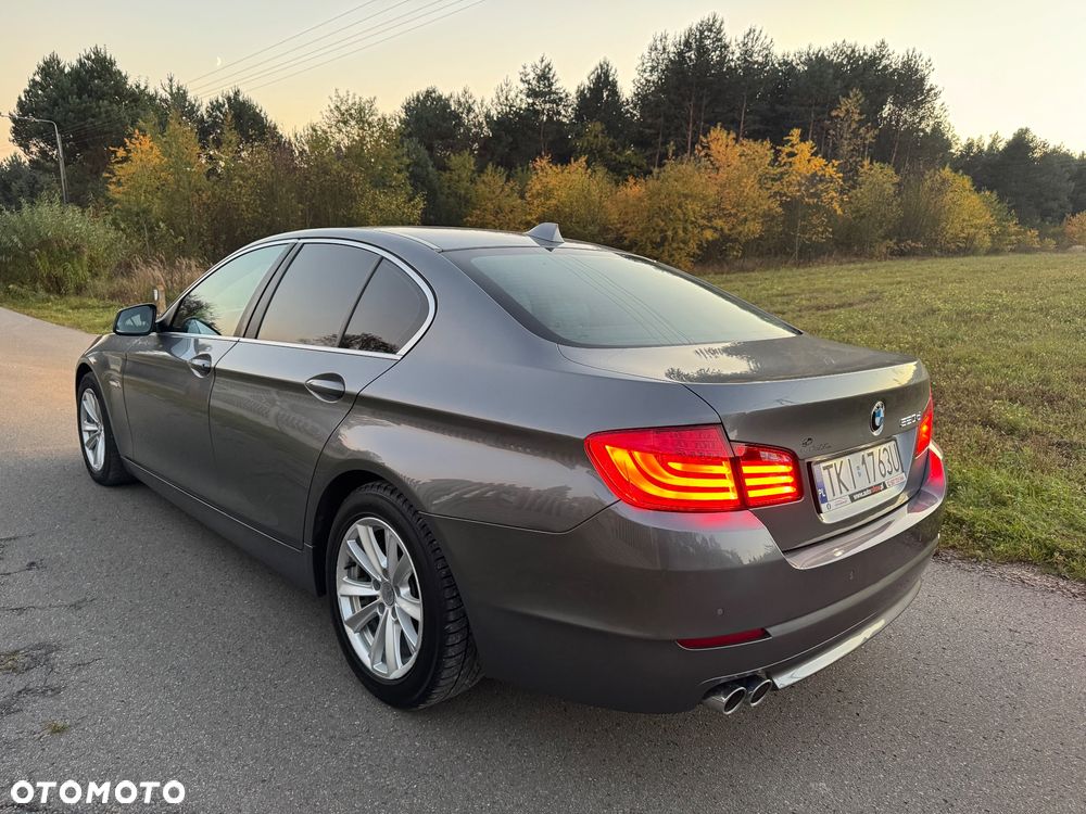 BMW Seria 5 520d Special Edition - 17