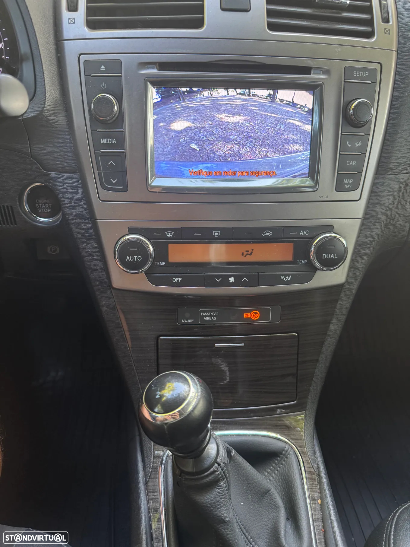 Toyota Avensis SW 2.0 D-4D Luxury+GPS - 13