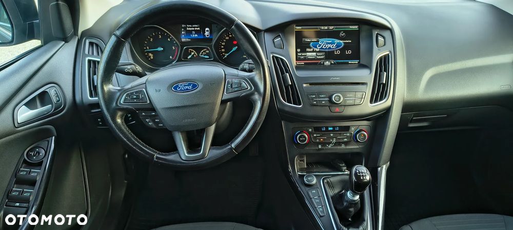 Ford Focus 2.0 TDCi Titanium ASS - 12