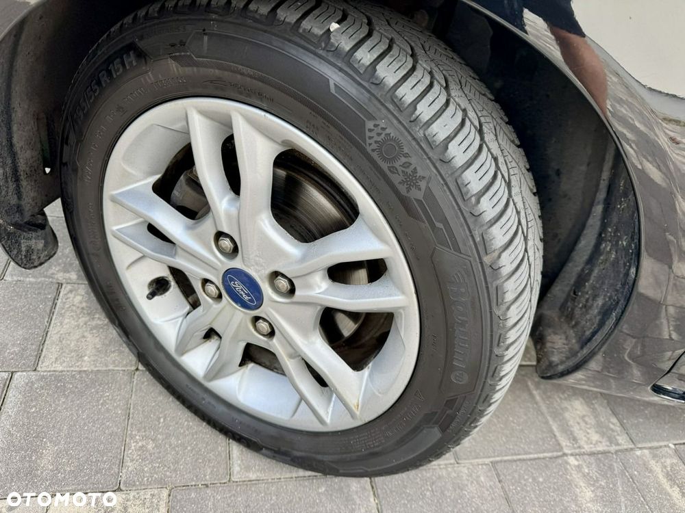 Ford Fiesta - 28
