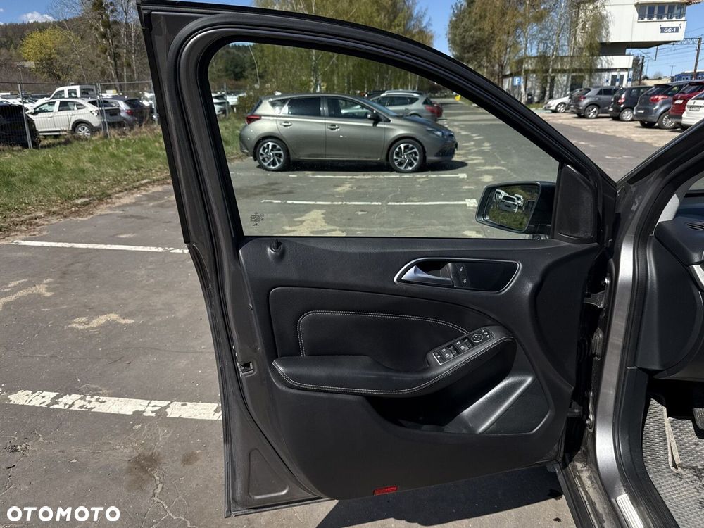 Mercedes-Benz Klasa B - 10