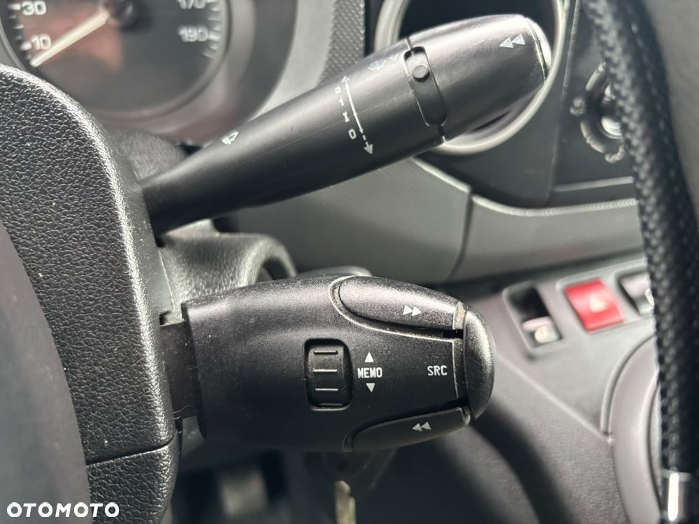 Peugeot PARTNER - 19
