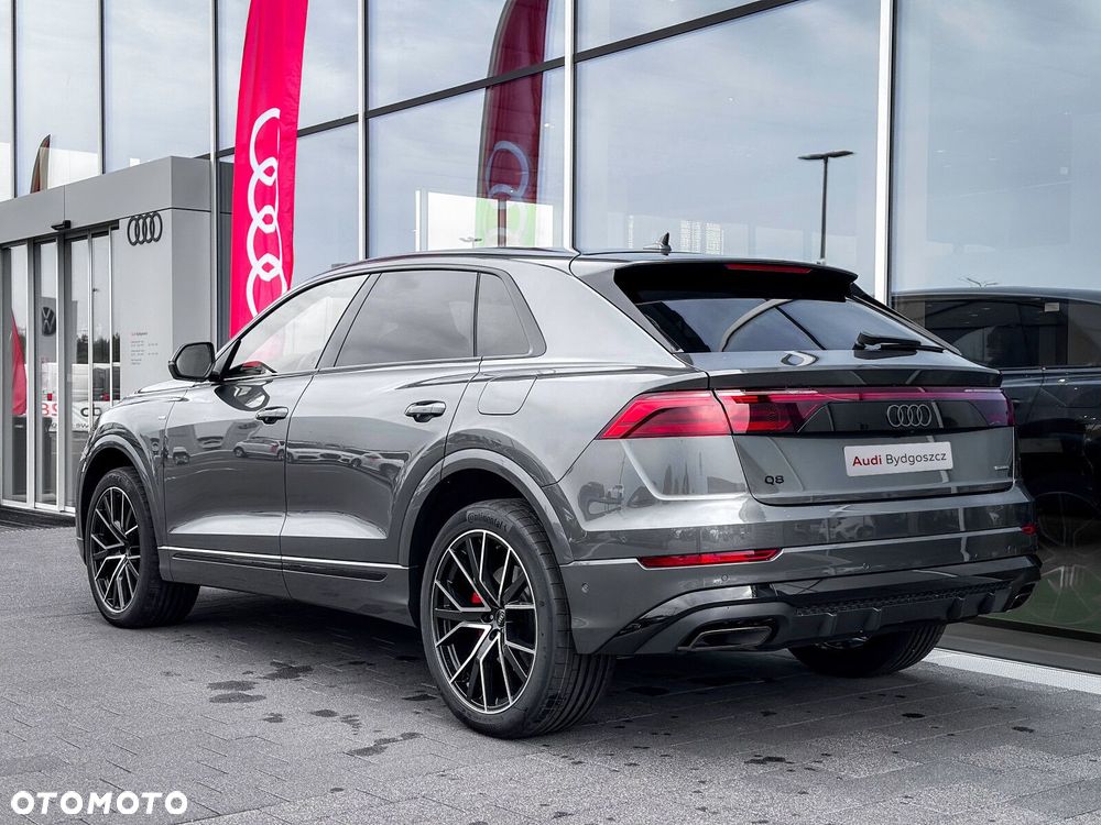 Audi Q8 - 7
