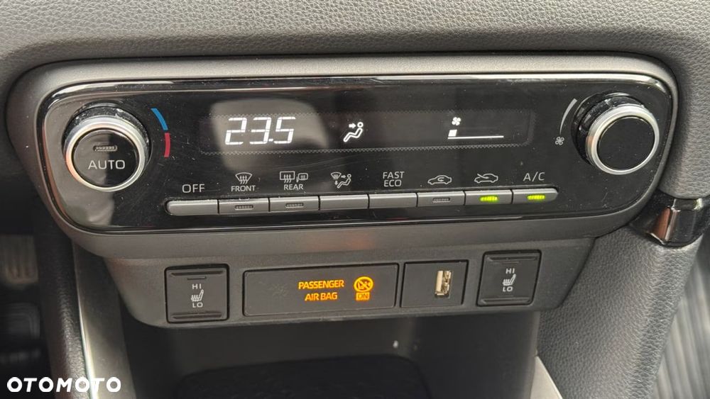 Toyota Yaris Hybrid 1.5 Active - 19