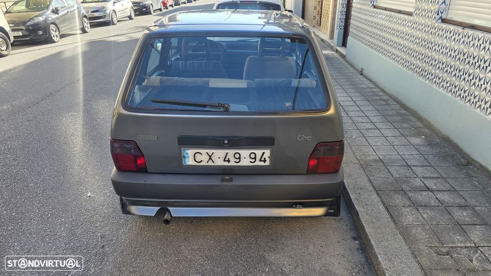 Fiat Uno - 3