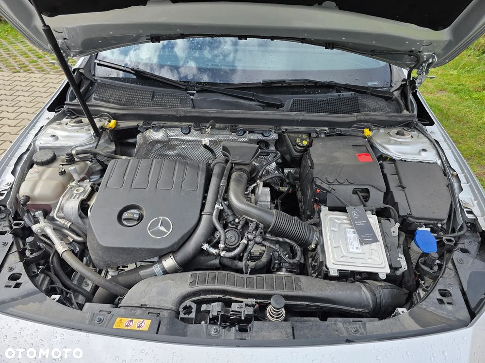 Mercedes-Benz CLA 200 7G-DCT Edition AMG Line - 12