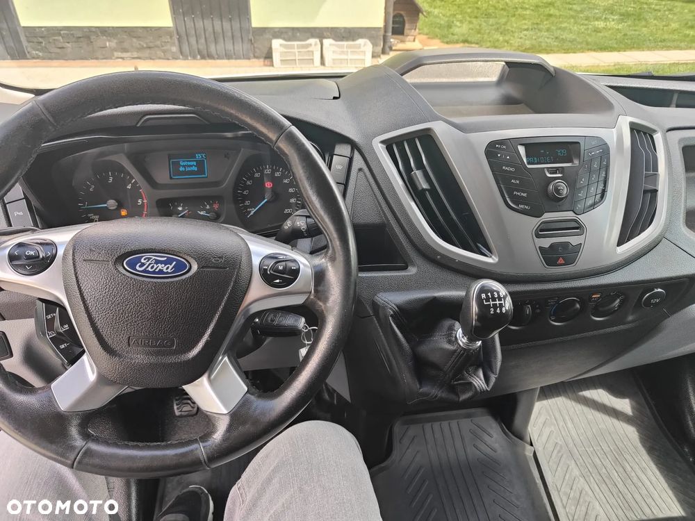 Ford Transit - 5