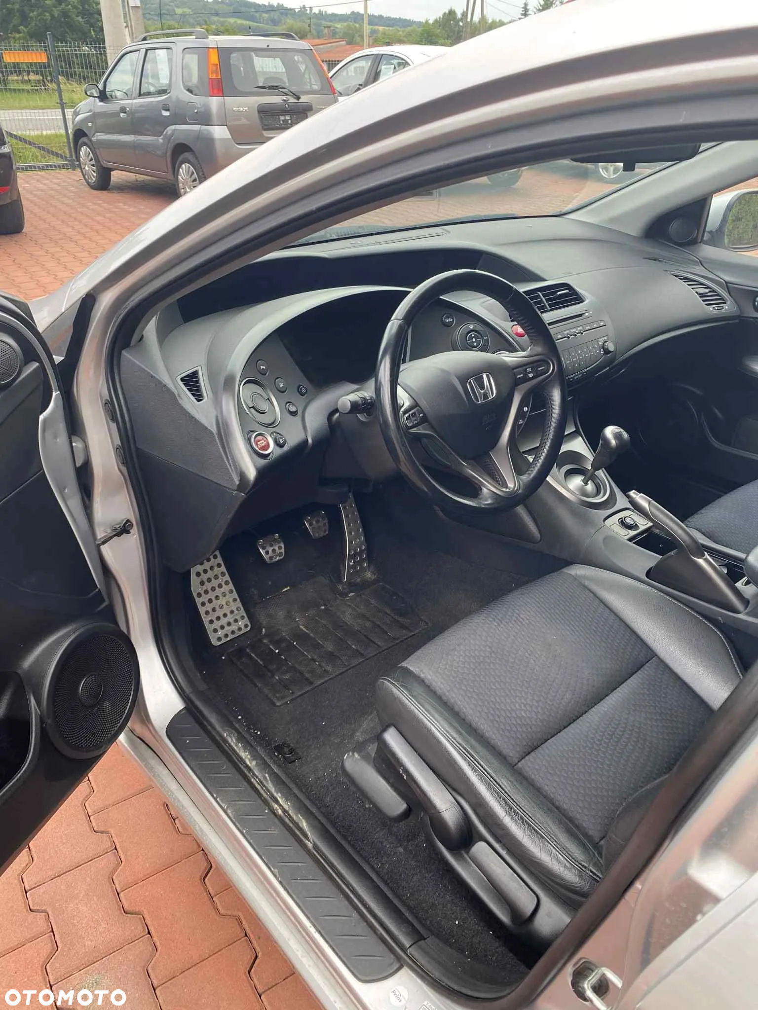 Honda Civic 1.8i-VTEC Sport - 2