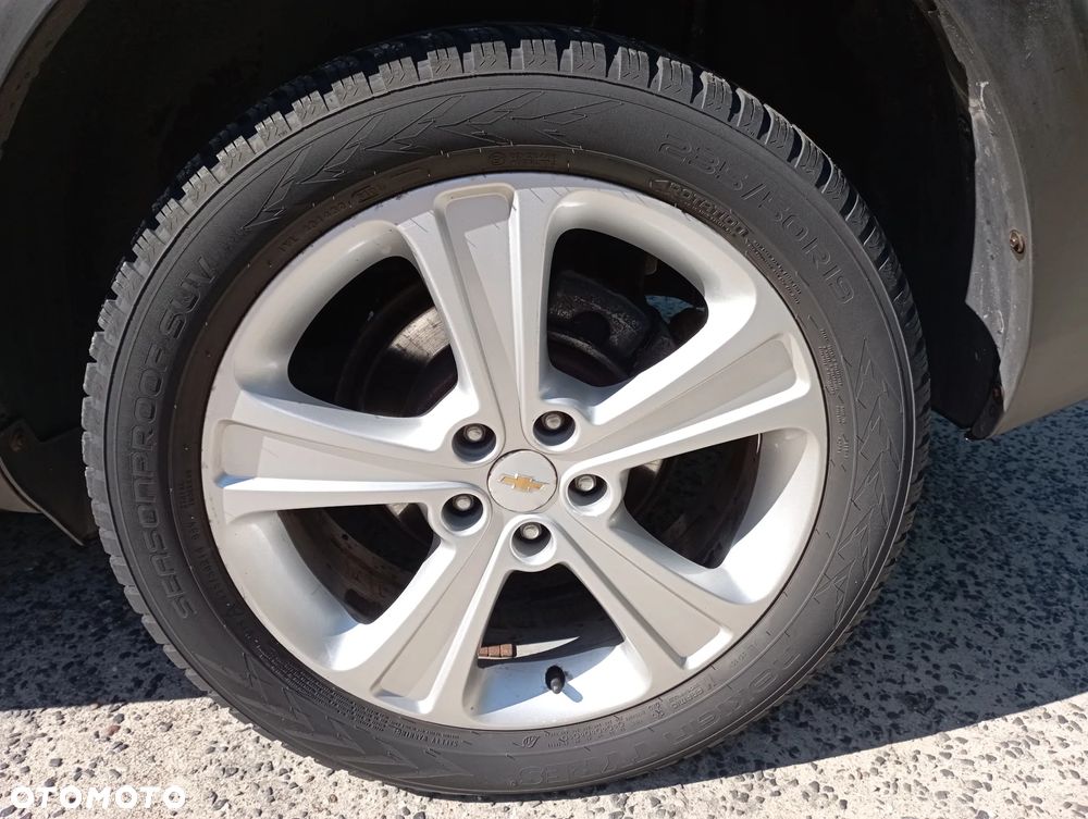 Chevrolet Captiva 2.2 D LTZ - 16