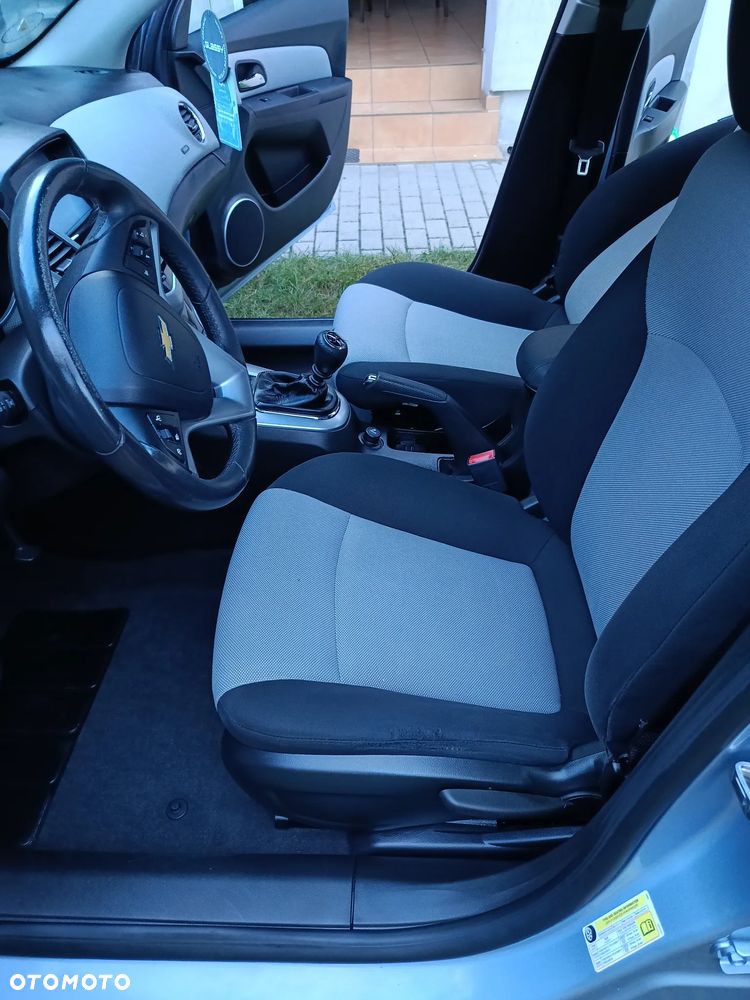 Chevrolet Cruze 1.8 LS (klm) - 15