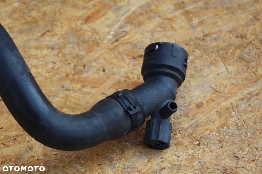 Przewód płynu chłodnicy VW SEAT SKODA 1.9 SDI 68KM AQM - 4