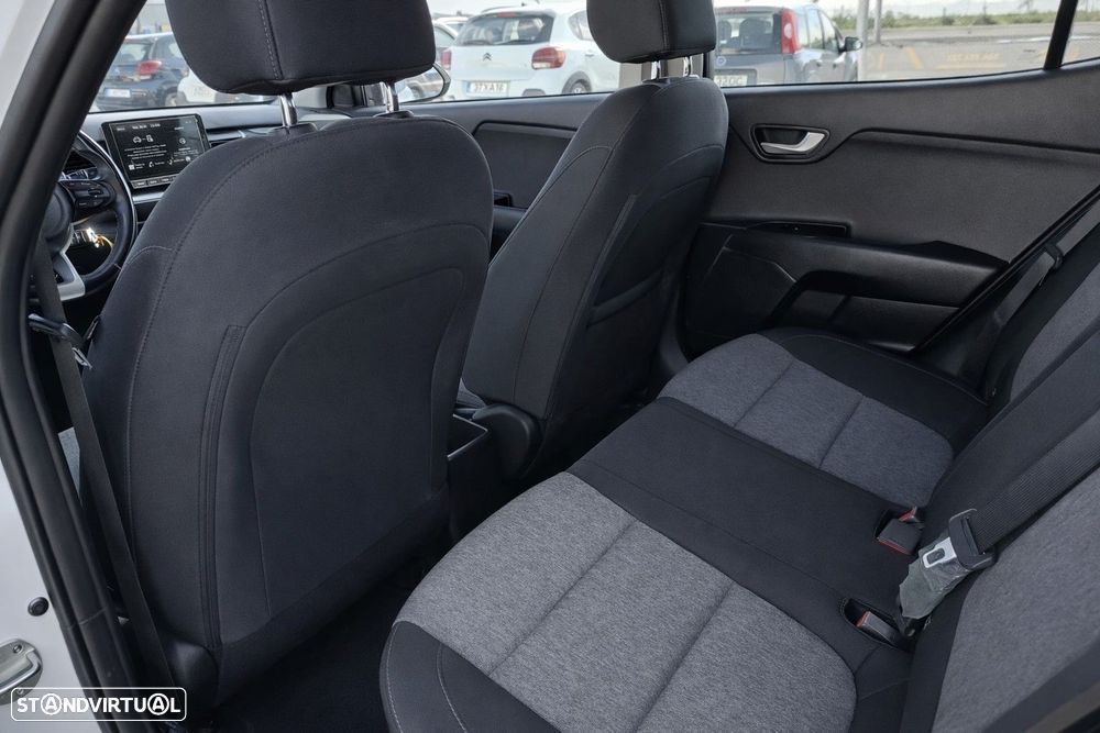 Kia Stonic 1.2 Dynamic - 25