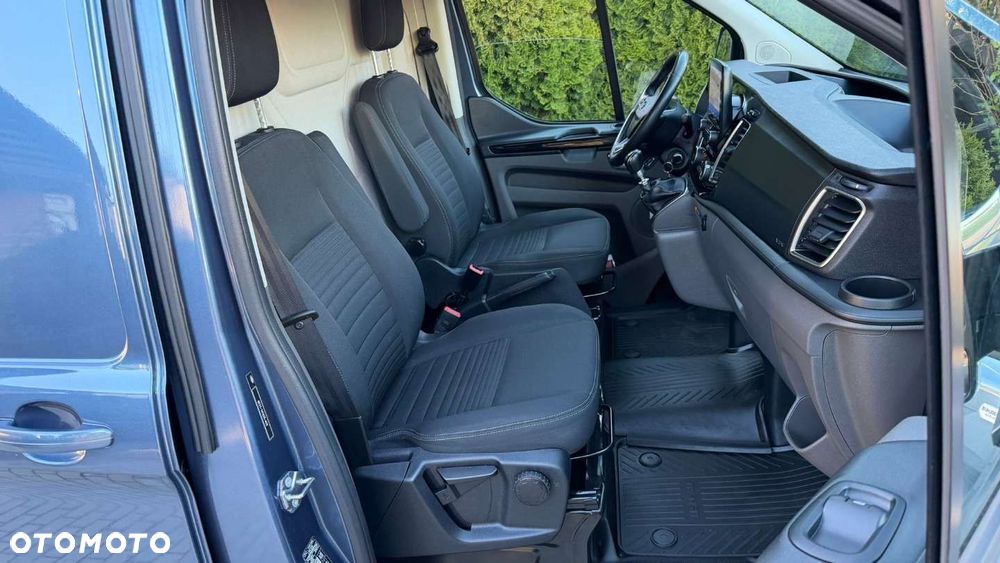 Ford Transit Custom - 12