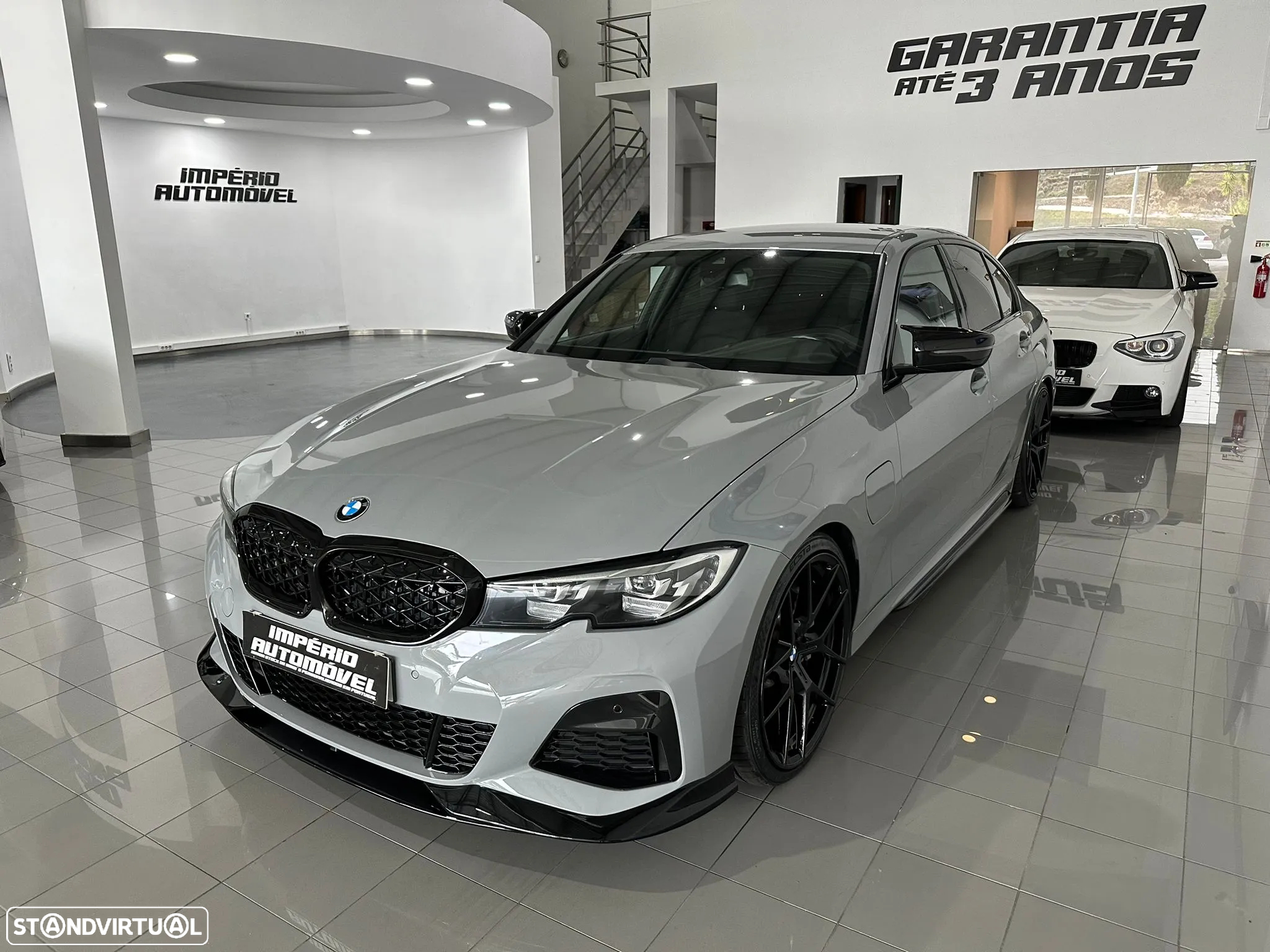 BMW 330 - 14