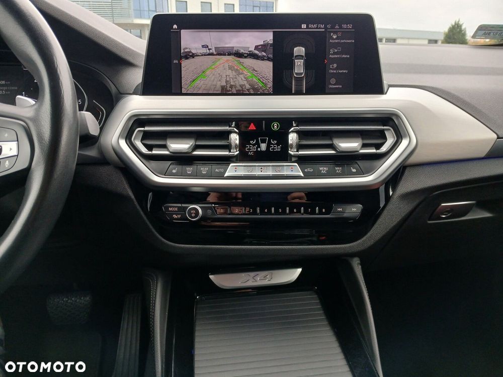 BMW X4 xDrive20d sport - 20