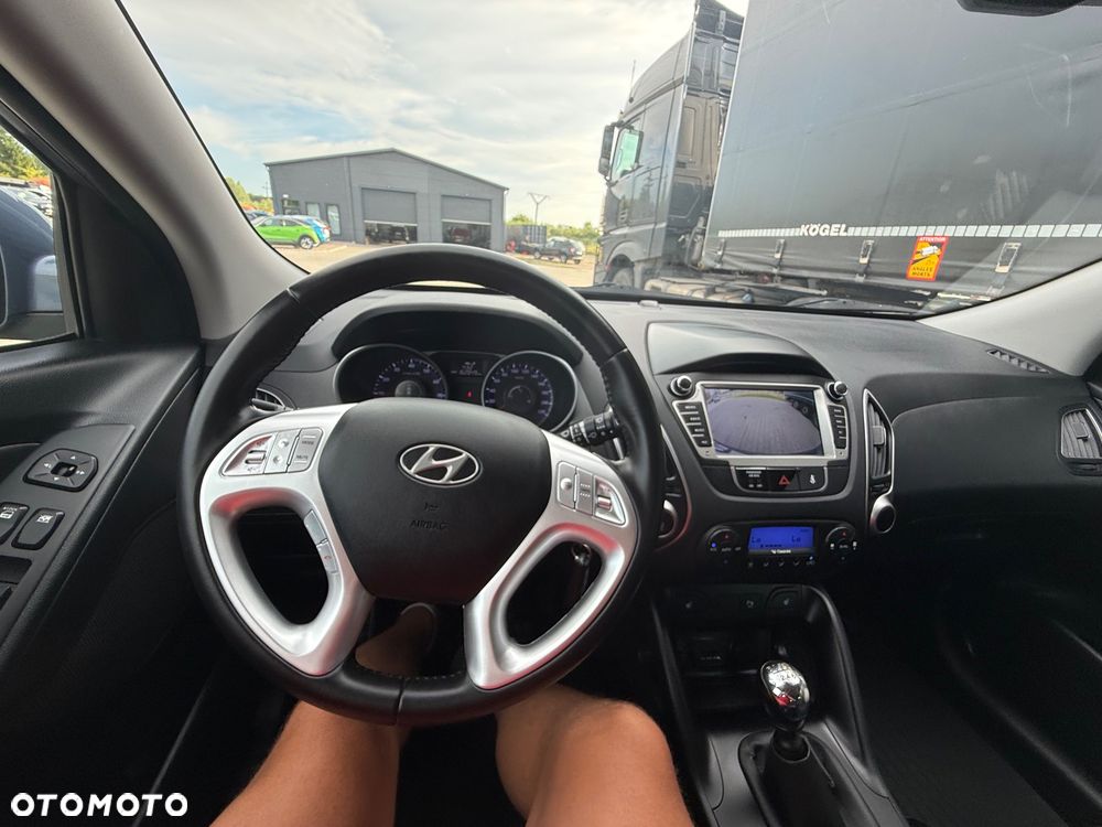Hyundai ix35 blue 1.6 2WD Finale Gold - 27