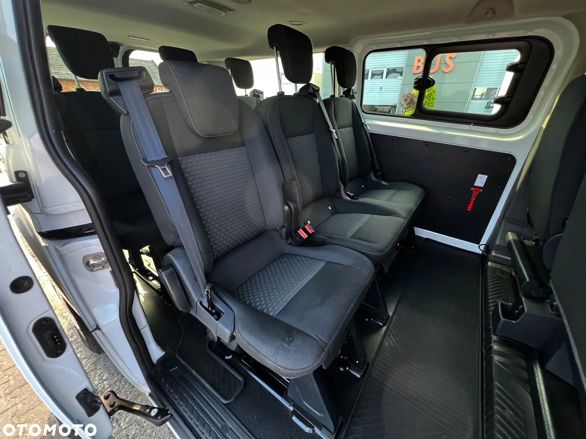 Ford Transit Custom - 23