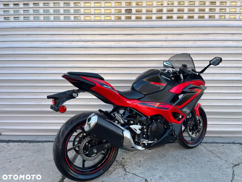Kawasaki Ninja - 7