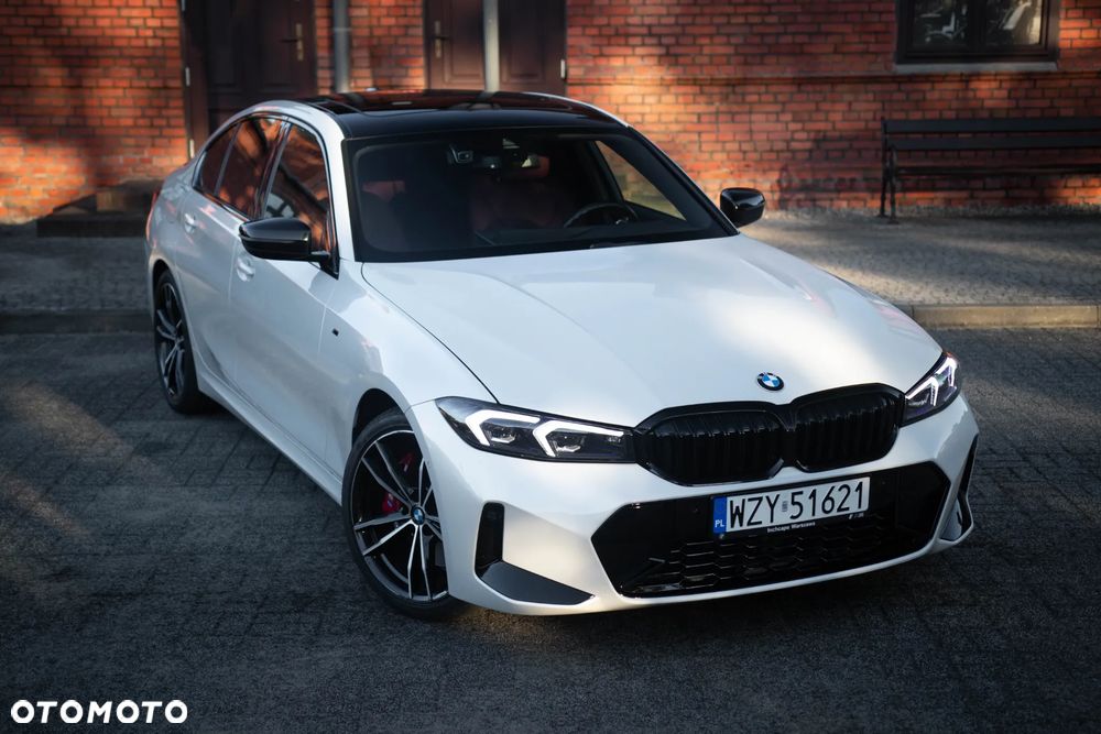 BMW Seria 3 330i xDrive M Sport - 2
