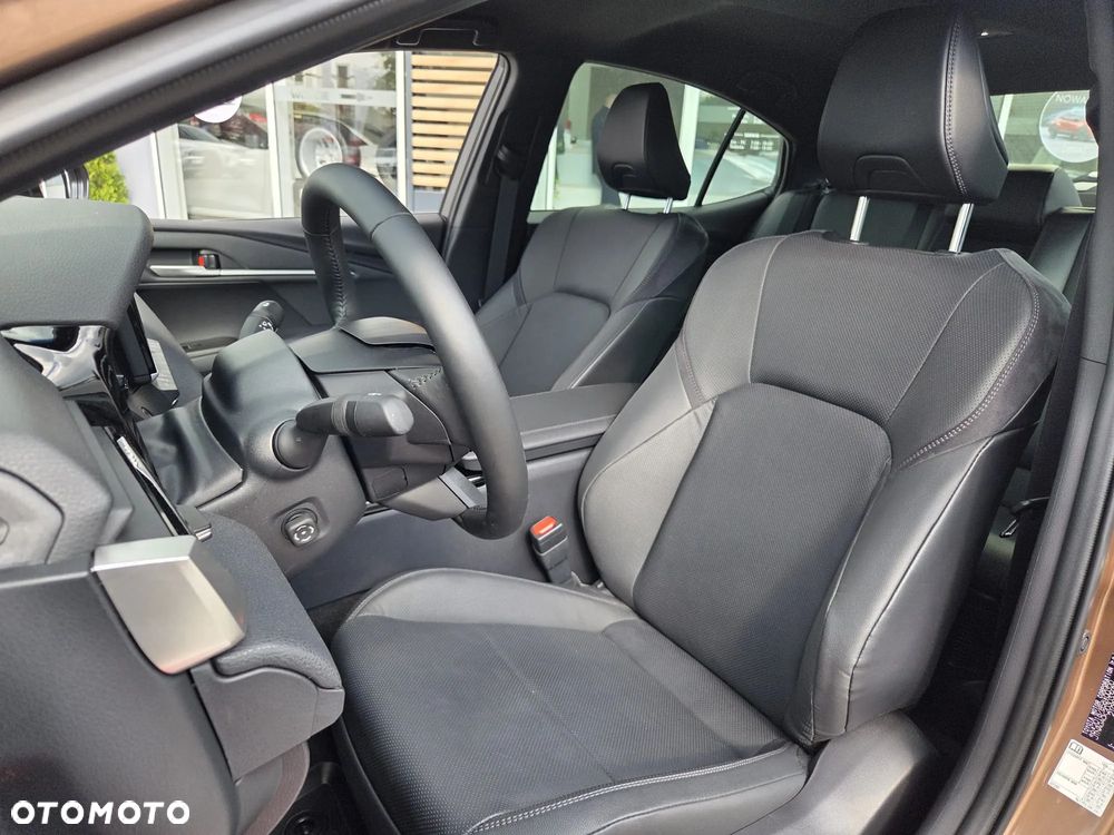 Toyota Camry 2.5 Hybrid Prestige CVT - 12