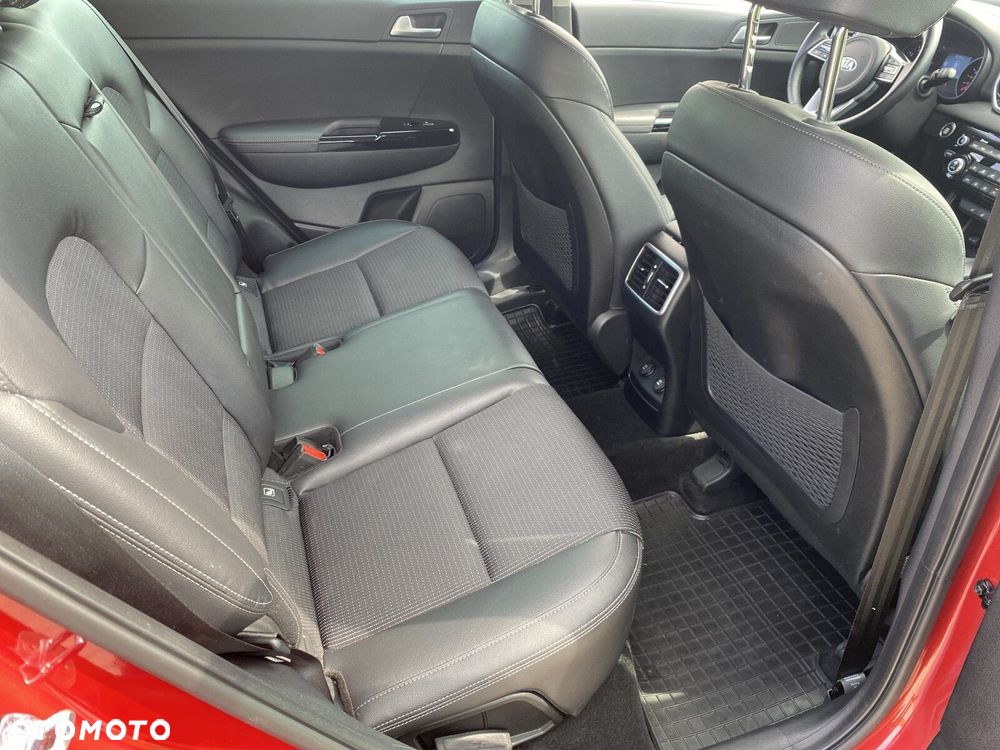Kia Sportage - 16