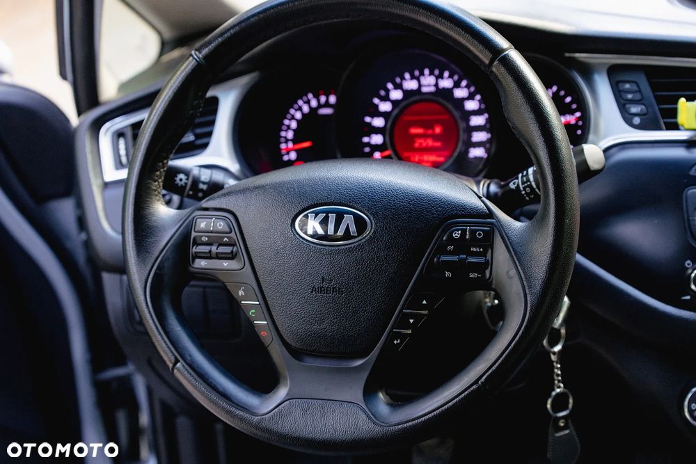 Kia Ceed 1.6 GDI M - 20
