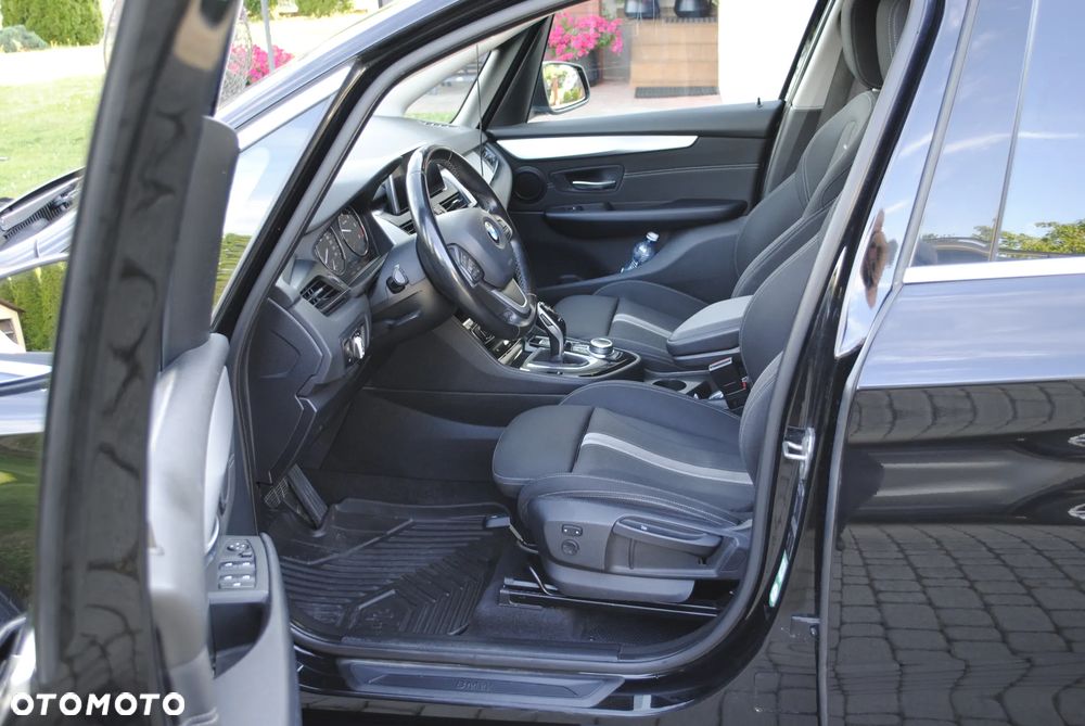 BMW Seria 2 218d Gran Tourer M Sport - 25