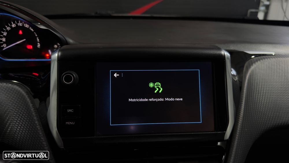 Peugeot 2008 PureTech 110 GPF Stop&Start EAT6 Allure - 30