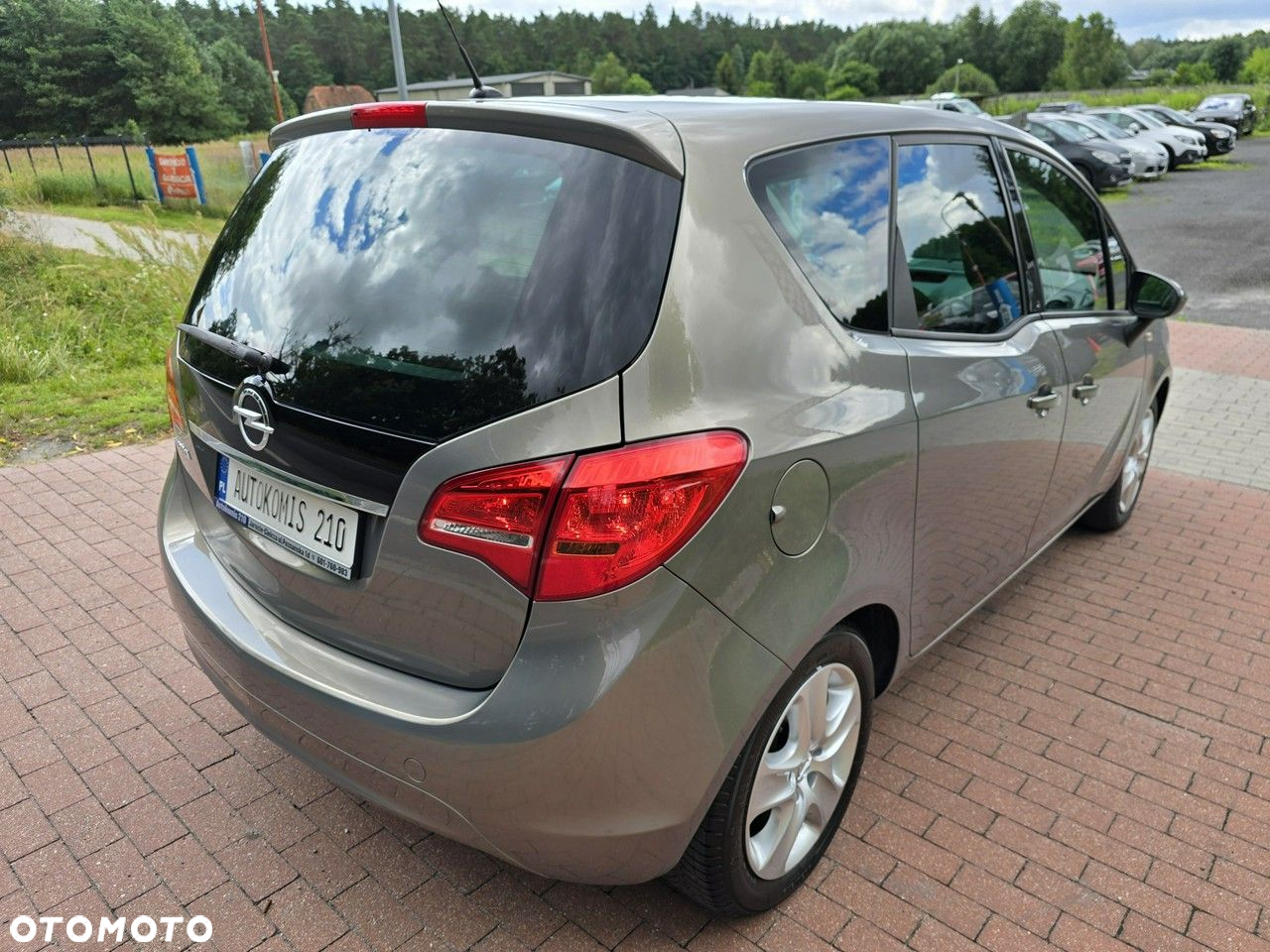 Opel Meriva - 9