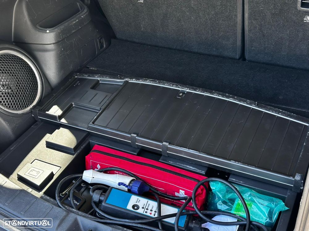 Mitsubishi Outlander 2.0 4WD - 20