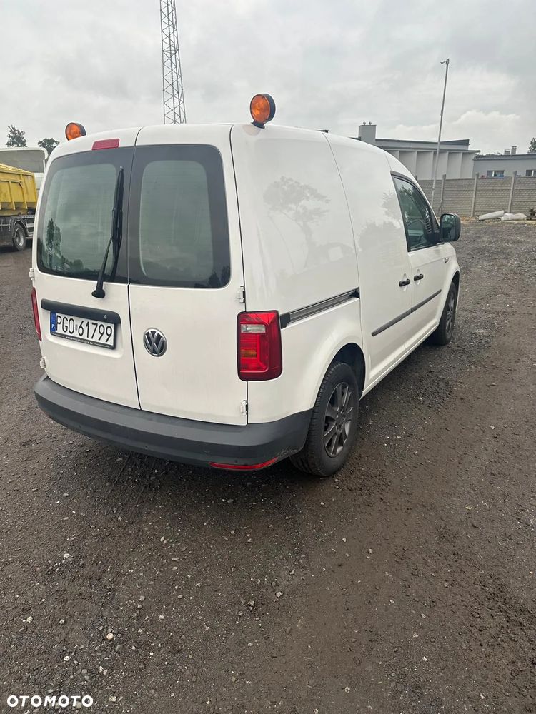 Volkswagen Caddy - 3